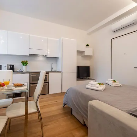 Bnbutler Friuli, 24 - Porta Romana Apartment Mailand Exterior foto